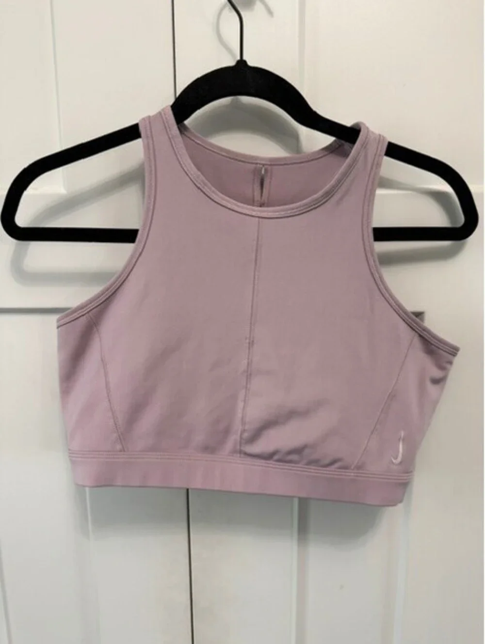 NWOT Nike Women's Yoga dri-fit swoosh sports bra in lavender size XL